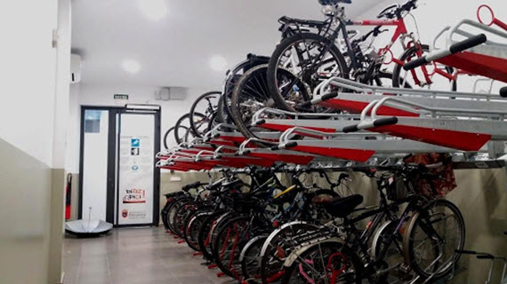Un aparcamiento de bicis inteligente 