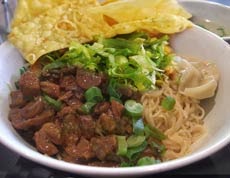 resep mie ayam pangsit mudah dan sederhana enak gurih dan lezat