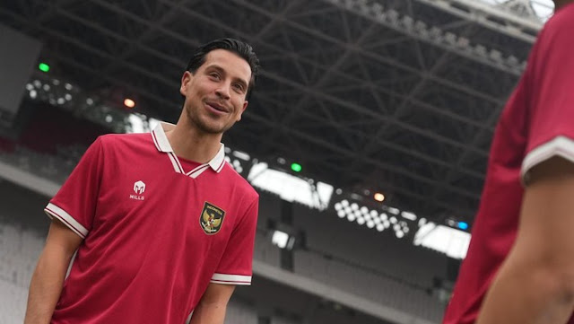  Ragnar dan Thom Haye Resmi Jadi WNI