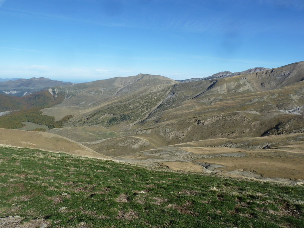 QUIMBOA BAJO (2-071m) y PINARÉ, 2.017m (Una travesía por lug P1240326%20%28FILEminimizer%29