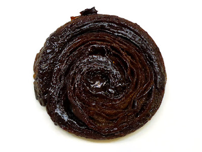 クイニーアマンショコラ（Kouign amann au chocolat） | GONTRAN CHERRIER（ゴントラン シェリエ）