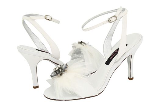  post featuring a bunch of really fun unique bridal shoe options Enjoy