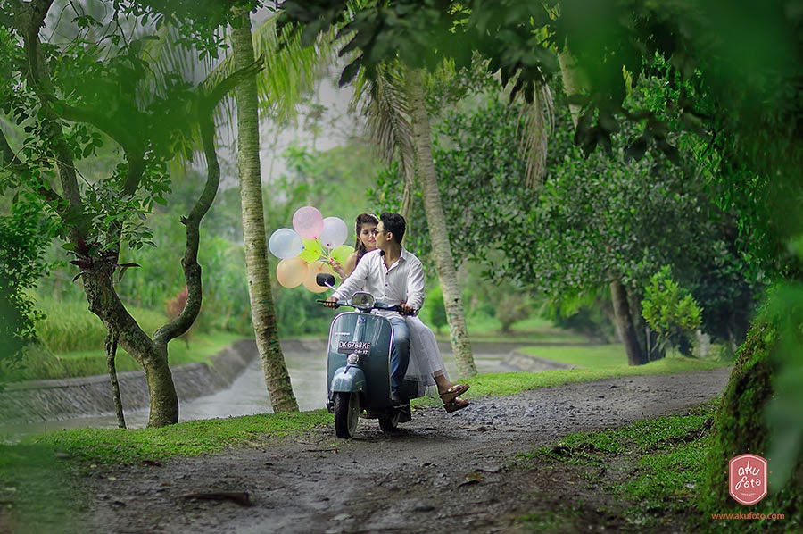 Pre Wedding Naik  Vespa  di Bali  Tips Fotografi