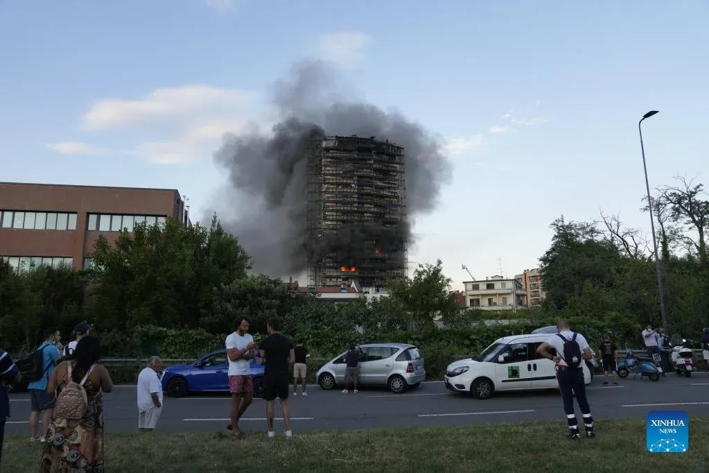 Fire breaks out at multi-storey building in Milan