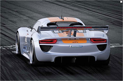 Porsche 918 RSR rear view