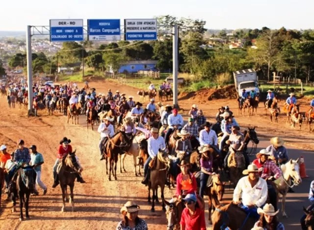 MP proíbe fogos de artifício, bebidas alcoólicas e coíbe maus-tratos contra animais na cavalgada da Expocol