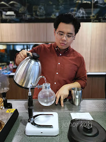 AlleyLab Coffee Roastery Cafe. Coffee Geek Haven in Johor Bahru JB