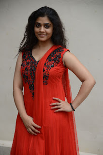 samatha Red Dress Photos