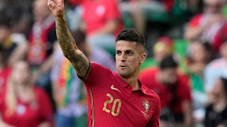 Joao Cancelo Hengkang  ke Barcelona Terancam Batal!