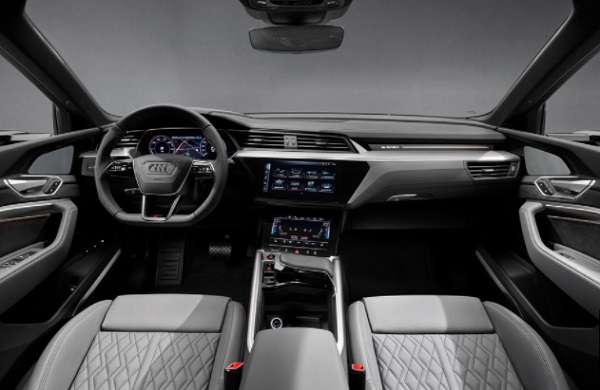 Audi S etron Cabin