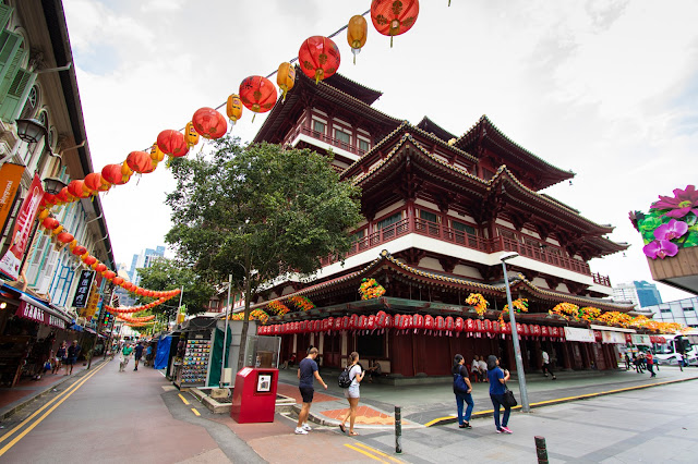 Buddha Tooth Relic temple-Singapore