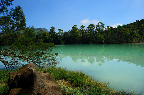 DIENG PLATEAU: Telaga Warna, Pengilon, Cebong, Merdada dan 