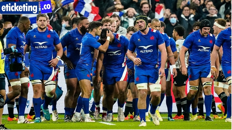 France survive almighty RWC  scare to edge Italy