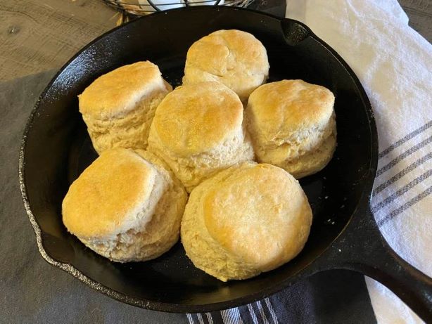 Buttermilk Cast Iron Biscuits - Girl With The Iron Cast