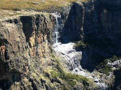 tugela falls 10 Air Terjun Tertinggi Di Dunia