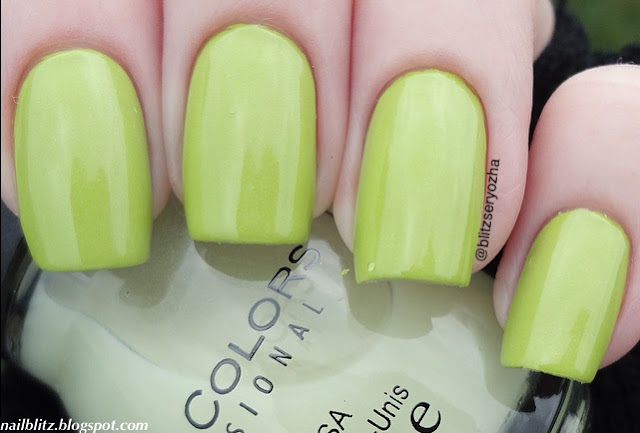 Sinful Colors Glow in the Dark topcoat