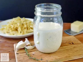 Homemade Garlic Alfredo Sauce | by Life Tastes Good is easy to make and lick-your-plate clean kinda good! #Sauce #Homemade