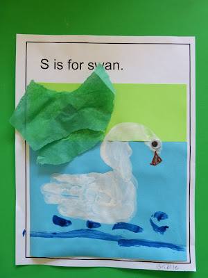 S is for Santa, by Paula's Preschool and Kindergarten