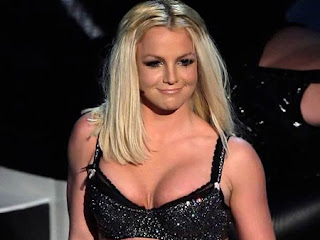 Britney spears boobs photos