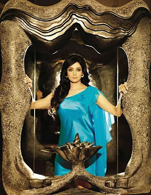 Hot Sridevi Comeback After 14 Years With New Movie English Vinglish