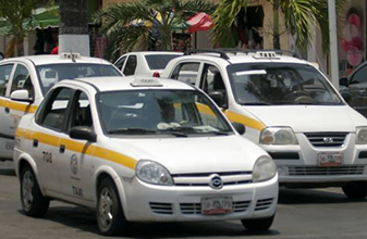 Taxistas de Chetumal quieren cobrar 5 pesos más por el gasolinazo