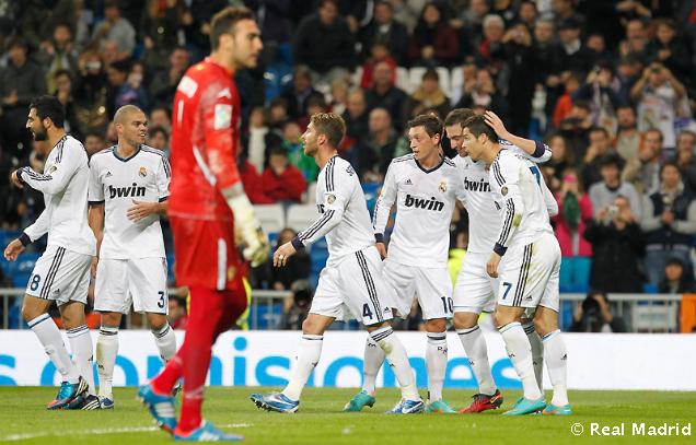 Hasil Pertandingan Real Madrid vs Real Zaragoza 4-0, 4 Nov 2012