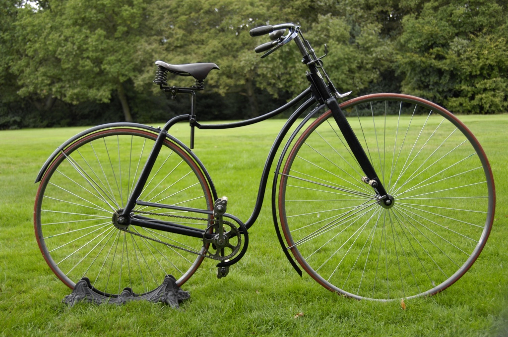 bicyclette à pneu 1885 dunlop