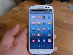Samsung Galaxy S3 - The Best Smartphone oleh Samsung