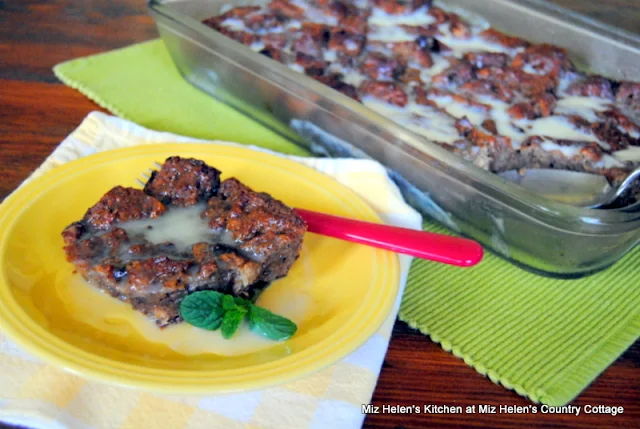 Irish Brown Bread Pudding at Miz Helen's Country Cottage