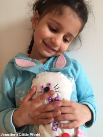 How to make a simple stuffed bunny for a child for Easter