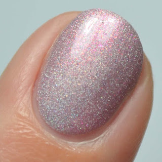 neutral holographic nail polish