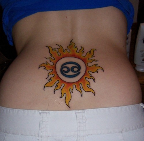 Tribal Sun tattoos Design Ideas Both for Men and women sun tattoos for women