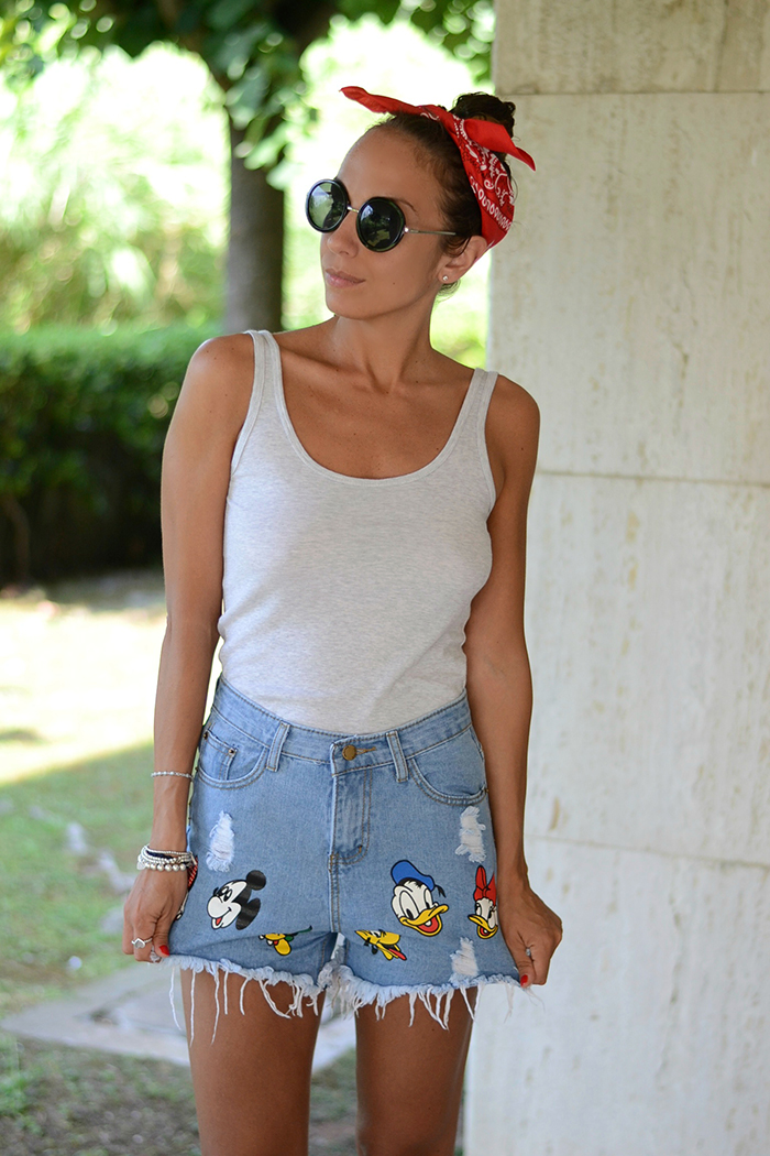 disney print denim short