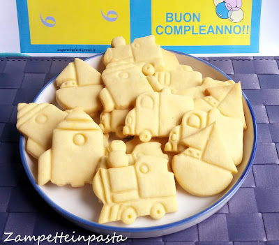 Biscotti semplici di pasta frolla - Biscotti per compleanno bambini