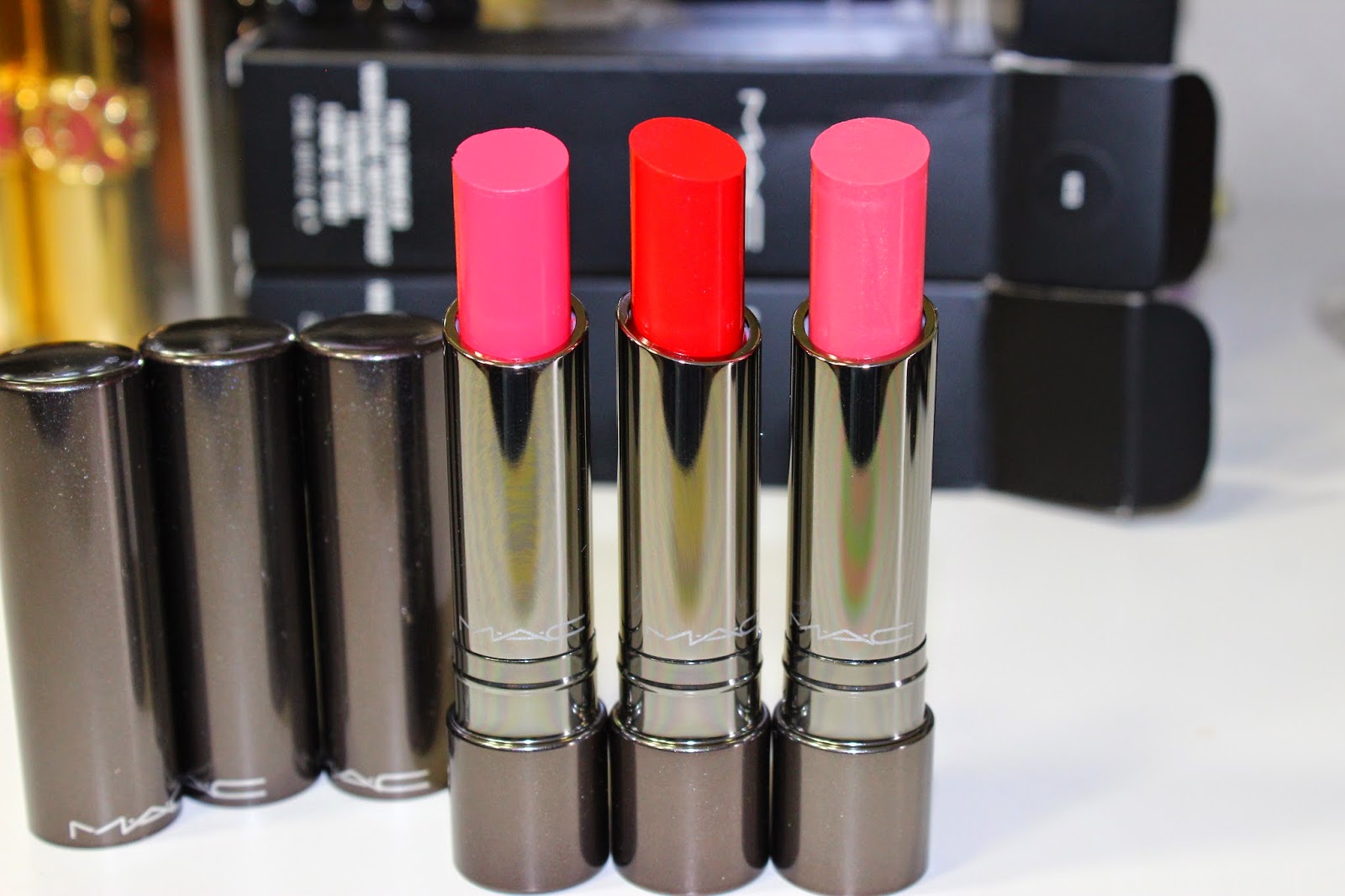 MAC Cosmetics Huggable Lipcolour- Review 