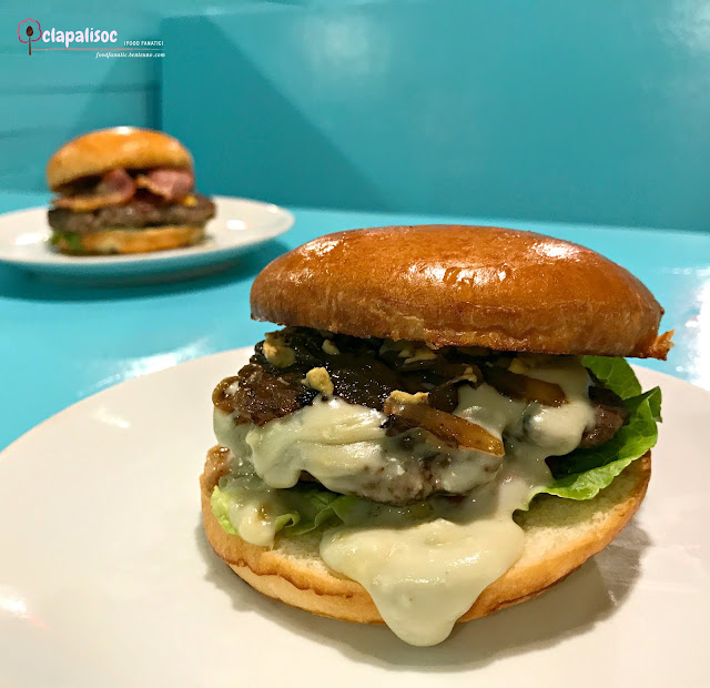 Blue Cheeseburger from BBK Gourmet Burger BGC