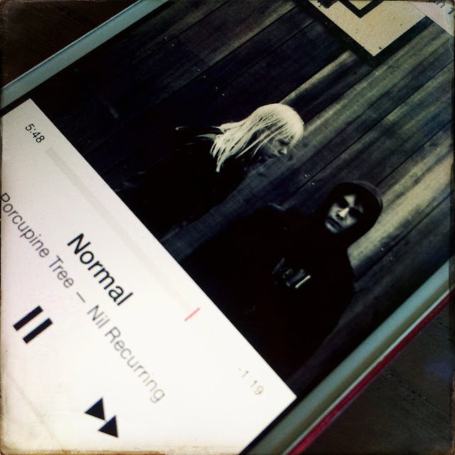 iPod touch met muziek - Porcupine Tree - Normal, foto Robert van der Kroft