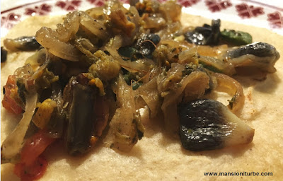 Salteado de Huitlacoche, Flor de Calabaza y Nopales