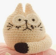 http://crochetstitchwitch.com/wp-content/uploads/2014/12/The-Fat-Cats.pdf