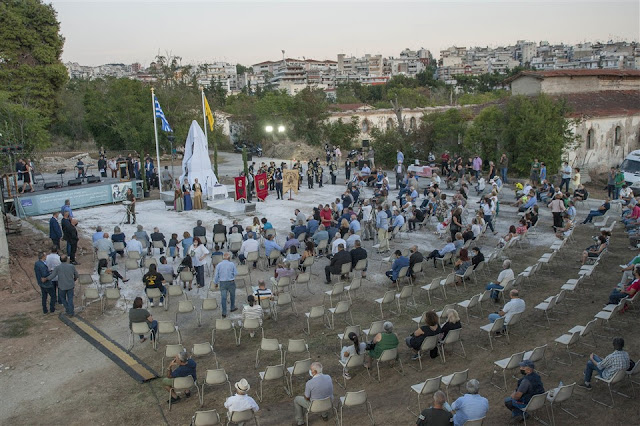 Νίκος Καπετανίδης! Επέστρεψε από τους νεκρούς για να ενώσει τον Ποντιακό Ελληνισμό