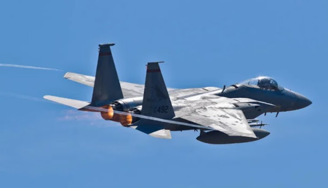 Saudi Arabian Air Force F-15S Fighter Jet Crashes During Exercise