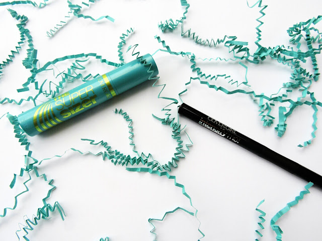 COVERGIRL's Super Sizer by LashBlast Mascara and Intensify Me! Liquid Eyeliner by LashBlast Review  via  www.productreviewmom.com