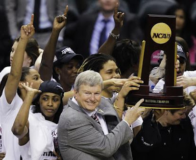 Danielle Adams, NCAA Basketball, Natalie Novosel,Adaora Elonu, University of Notre Dame, Devereaux Peters,Muffet McGraw, Skylar Diggins, Natalie Achonwa,Gary Blair, 2011 NCAA womens tournament, Sports