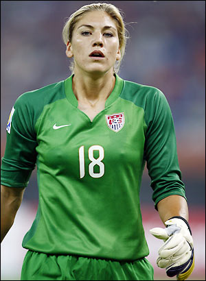 Hope Solo Hot