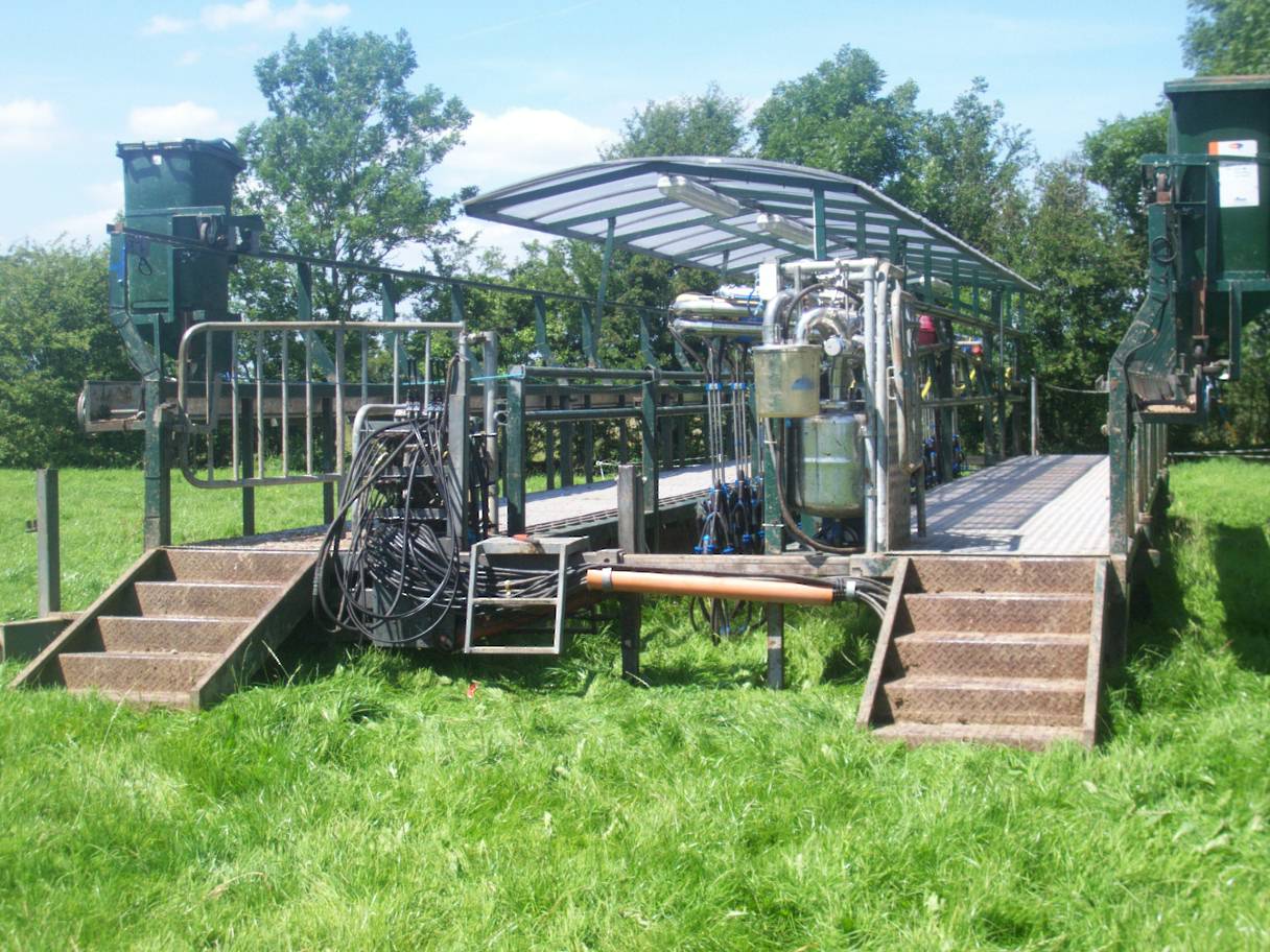 Milking on the Moove by Glen Herud: The Mobile Milking System