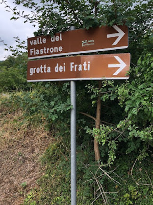 INDICAZIONI-PER-GROTTA-DEI-FRATI