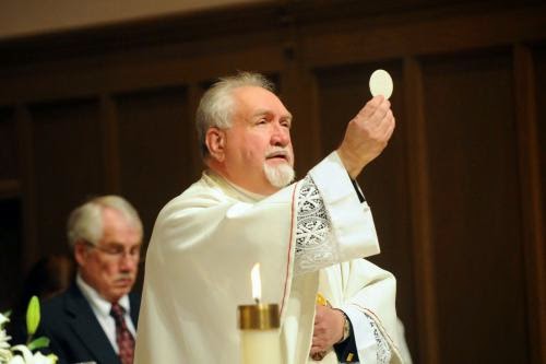 Unifier Of Christians Lauded As He Retires