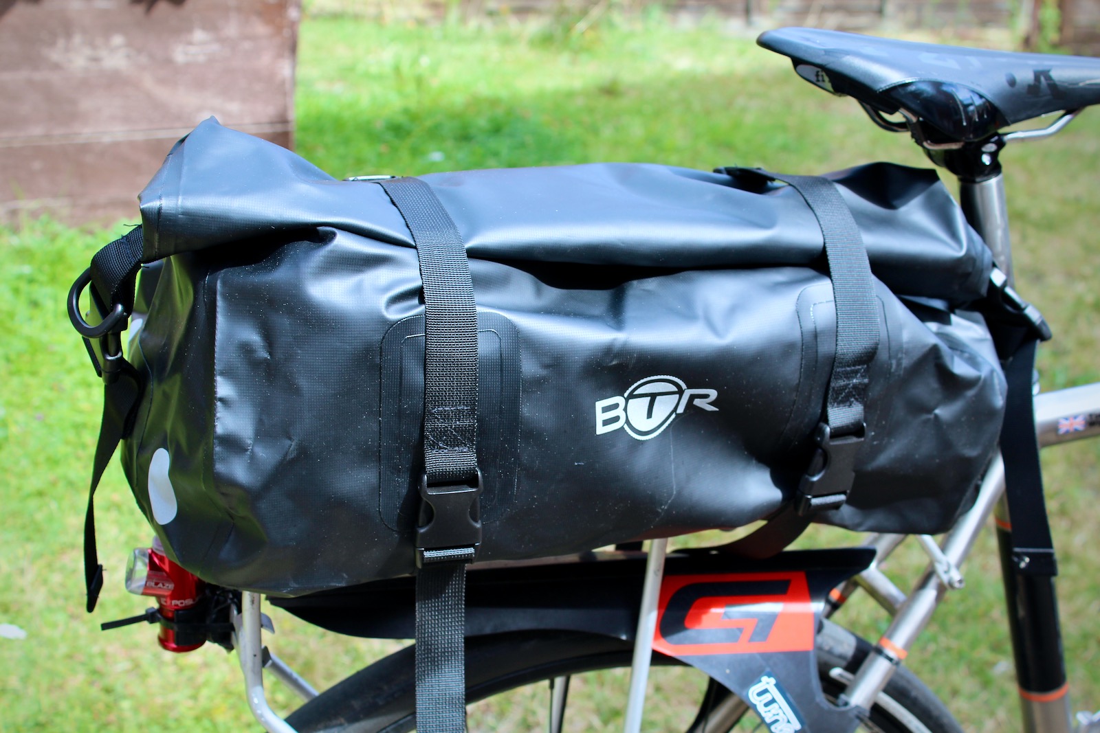 Review Btr Waterproof Pannier Rack Roll Top Duffel Bag