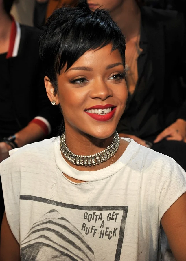 Rihanna at the 2013 MTV VMA