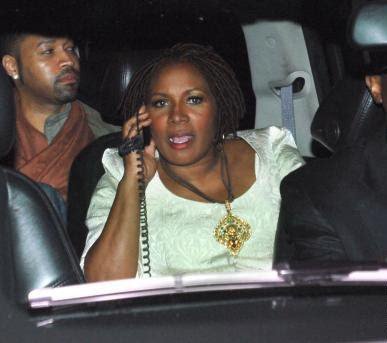 Gloria Carter (Jay Z's mother) arriving.